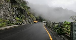 Read more about the article Best Road Trips in India That You Must Take